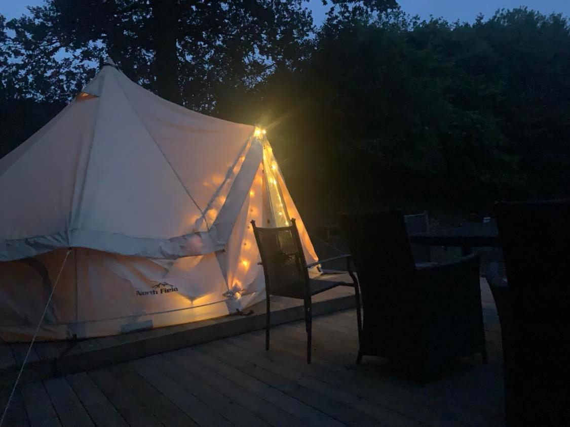Hotel Glamping Mi Casa Tu Casadk Vissenbjerg Exteriér fotografie
